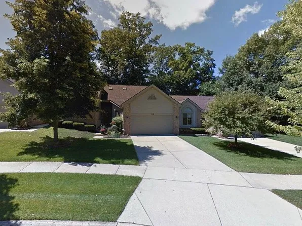314 Texknoll Dr, Brighton, MI 48116