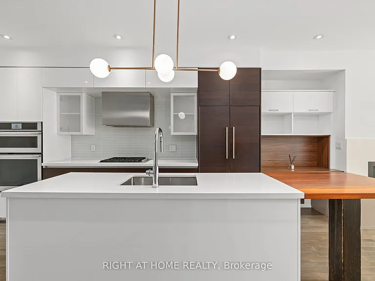 66 Havelock St #11 — Photo 8