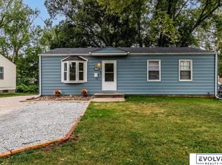 5522 N 65th St, Omaha, NE 68104