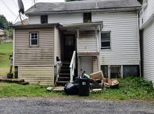 308 E Elm St, Tamaqua, PA 18252