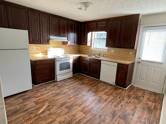 3rd image of 8824-8826 Ridgemoore Ct #8824