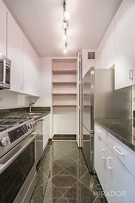 Rented by Mirador Real Estate | media 16