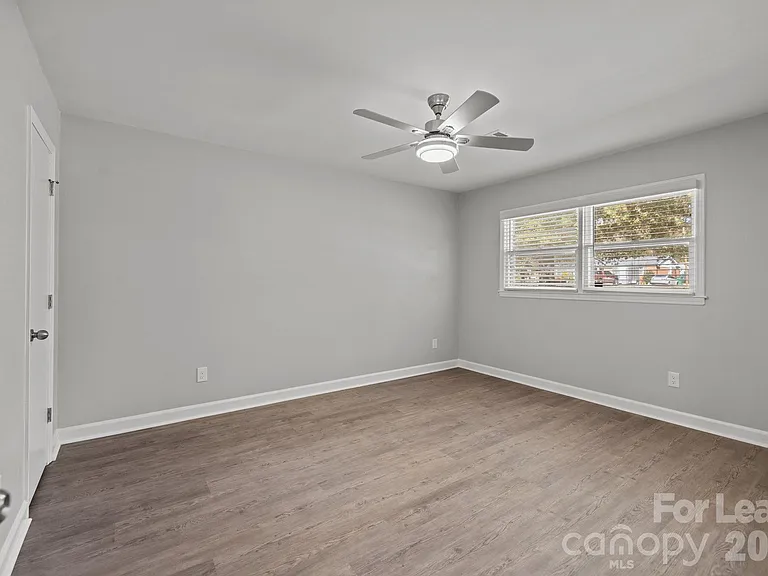 1853 Lakedell Dr — Photo 17
