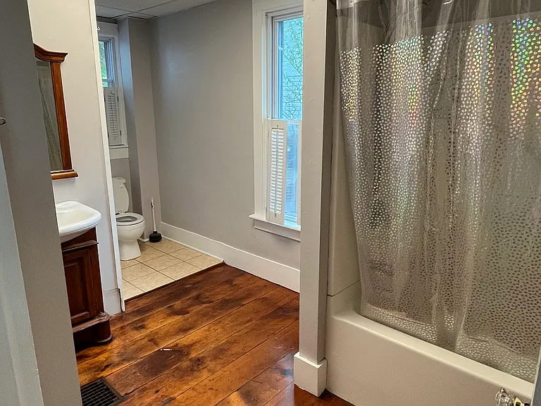 4750 Syracuse Rd — Photo 15