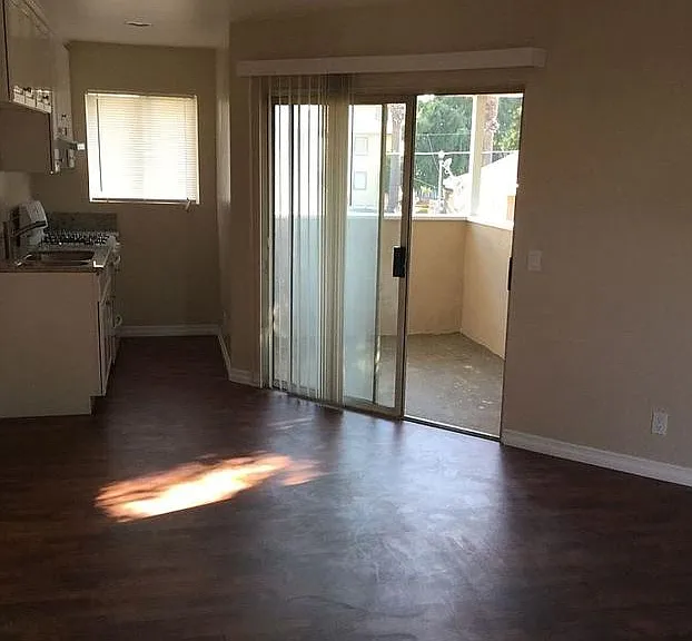 3469 Lime St #E — Photo 1