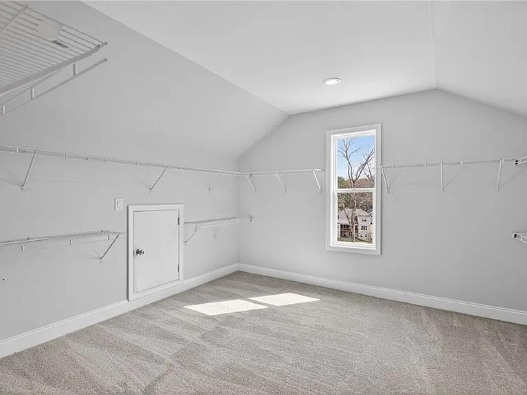 1226 Bloomsbury Ln — Photo 29