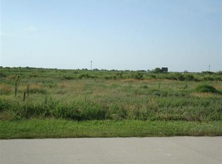 2017 Laguna Harbor Cove Blvd, Pt Bolivar, TX 77650