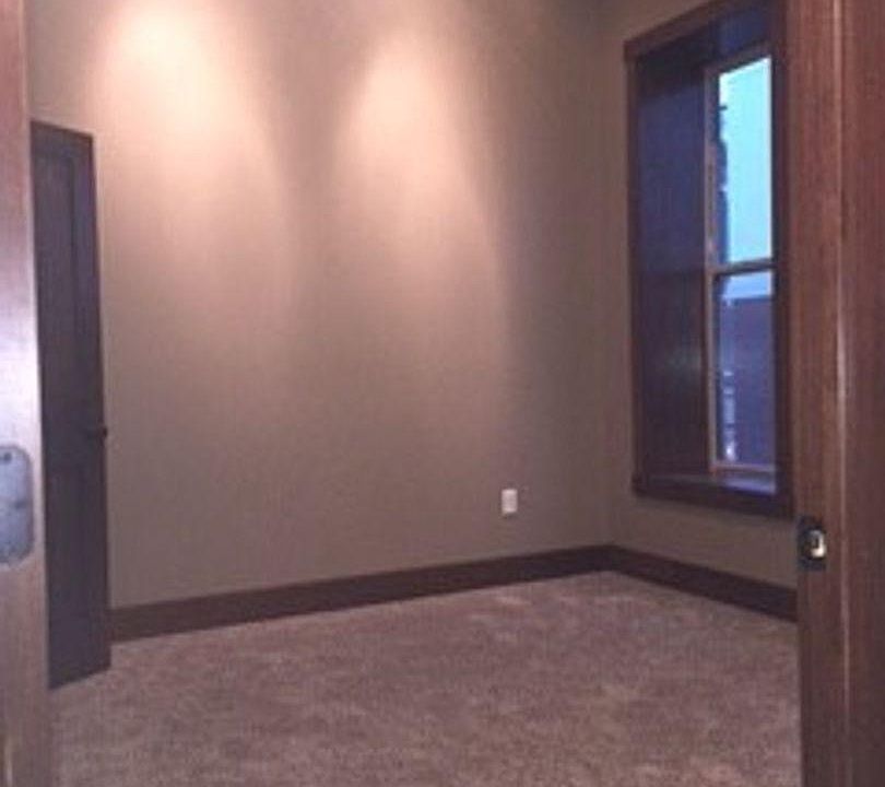 2nd image of 114 1/2 N Bridge St #3