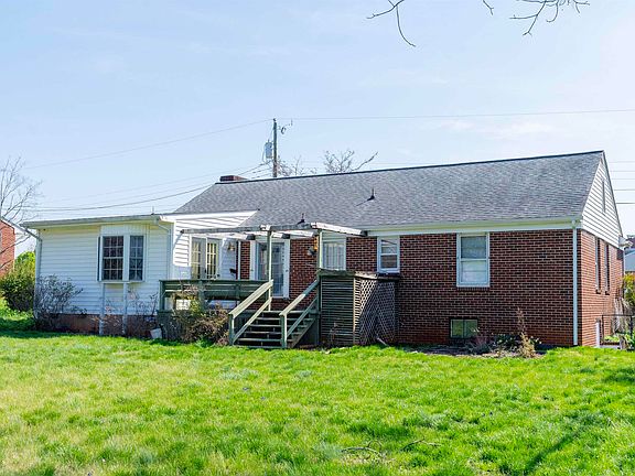 5th image of 11504 Knolls Rd