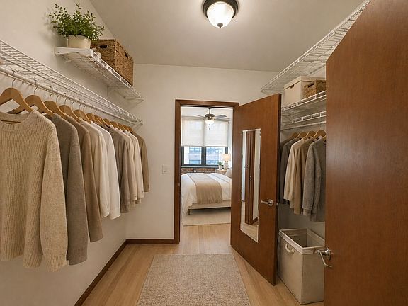 4th image of 2925 N Central Park Ave #3