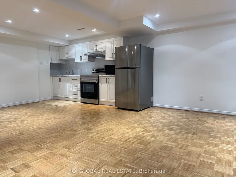 6 Equestrian Ct #BASEMENT — Photo 9