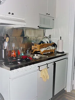 Rented by Clocktower Properties | media 14