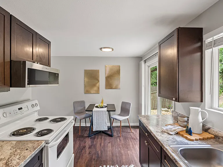 3226 Halverson Ave #3226 — Photo 5