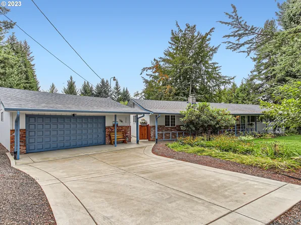 39060 SE Bumpy Ln, Sandy, OR 97055