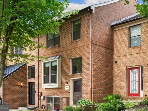 20567 Summersong Ln, Germantown, MD 20874