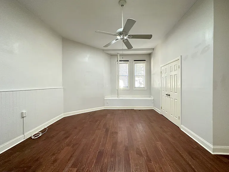 2528 Poplar St #1 — Photo 21