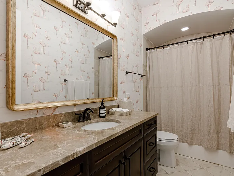 100 S Sangamon St #1N — Photo 15
