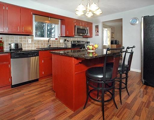 Modern kitchen
