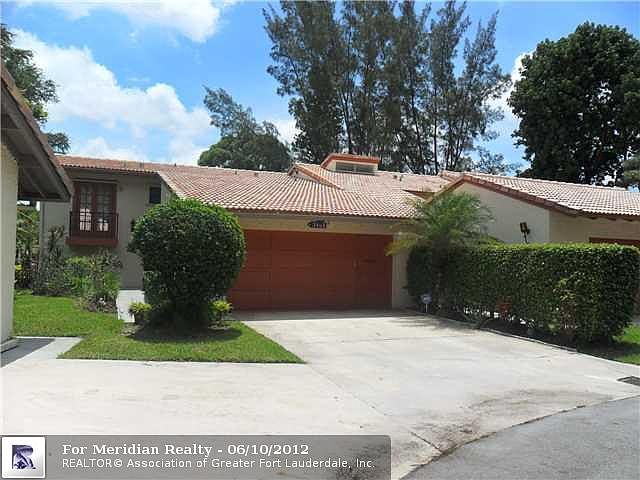 1st image of 3408 Pear Tree Cir #102
