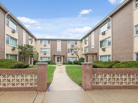 4040 W 63rd Mobility Zone, 4040-3D