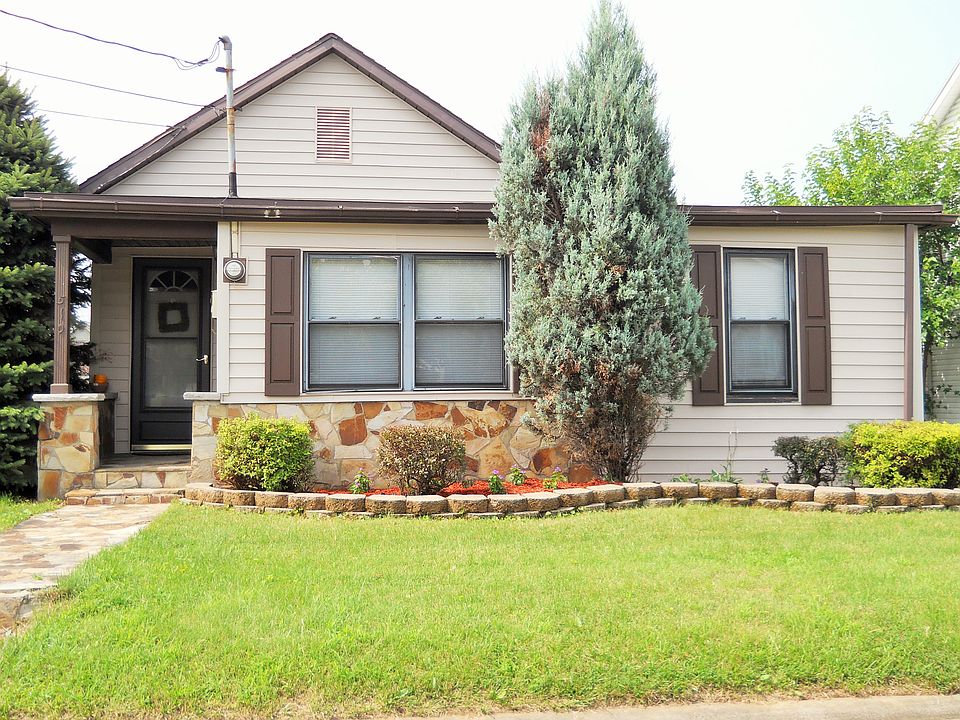 1st image of 510 31st St