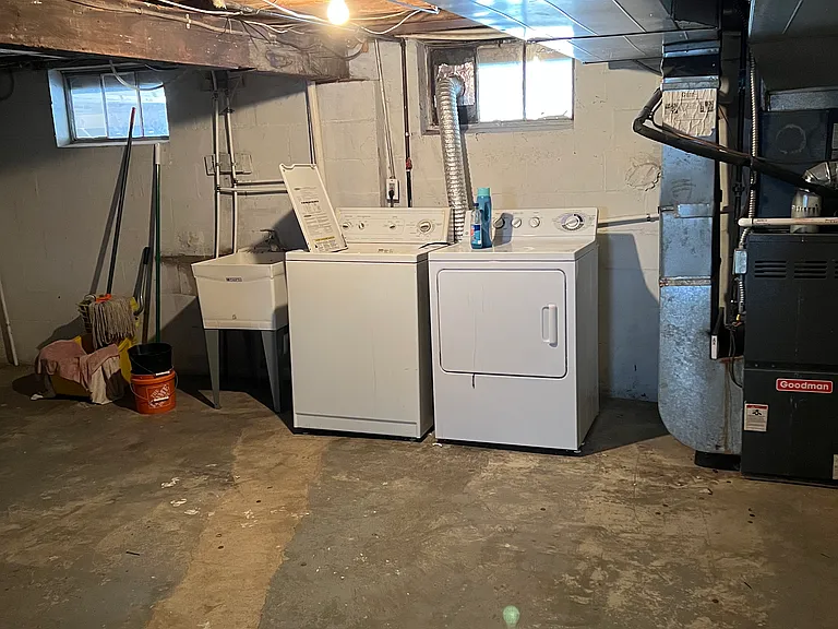 21511 Hancock St — Photo 7