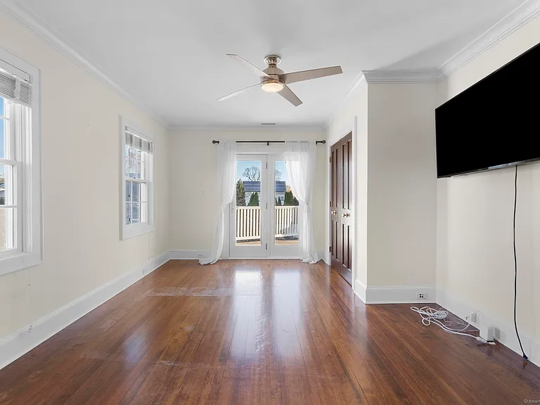 447 Reef Rd — Photo 13