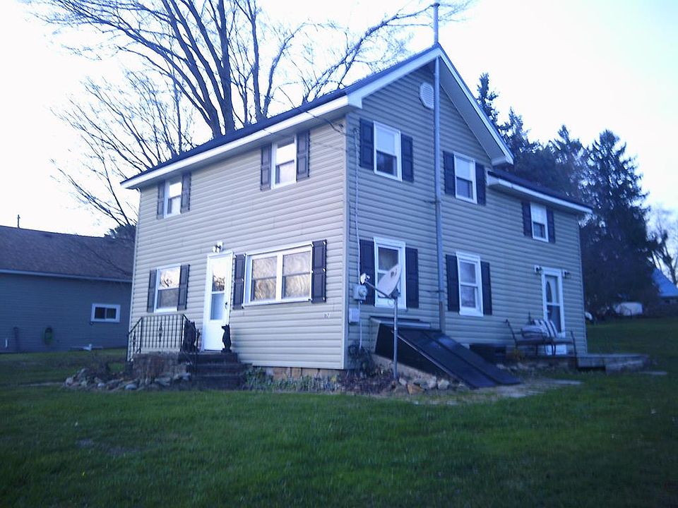 1st image of 117 Cypress St