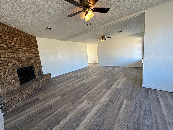 5th image of 612 N Dallas Ave