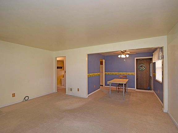 5th image of 611 Ivyhill Dr