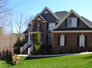 108 Winwood Cir, Granite Falls, NC 28630