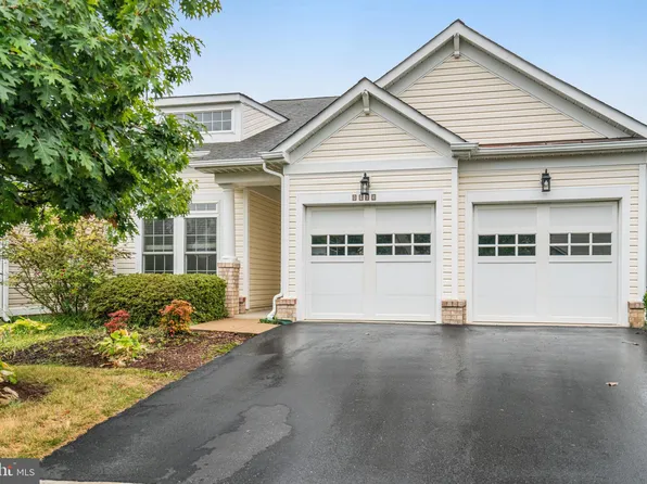 8965 Yellow Daisy Pl, Lorton, VA 22079