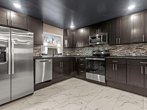 2nd image of 258 E Hills Rd