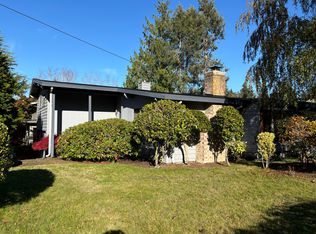 1439 8th Ave S, Edmonds, WA 98020