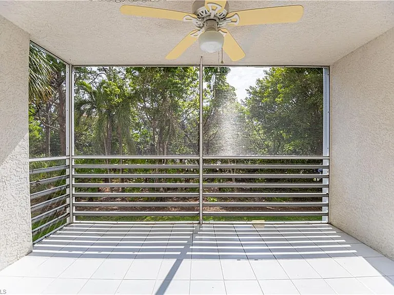 290 Naples Cove Dr #2204 — Photo 17