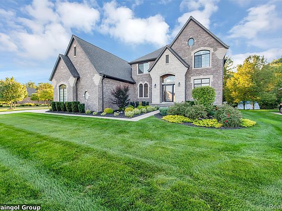 3rd image of 54491 Preston Pines Ln