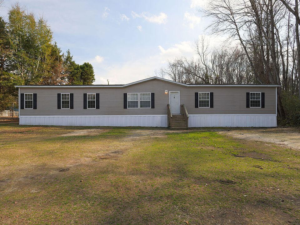 1st image of 4050 Pond Loop Rd