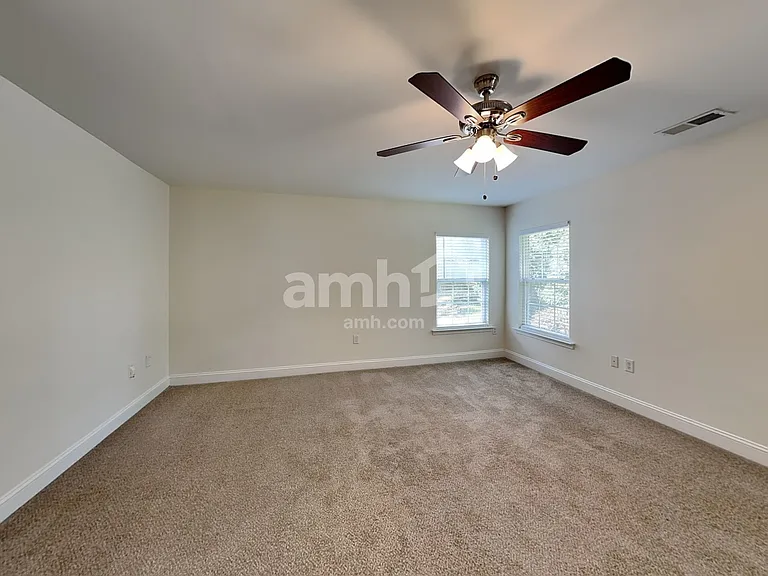 411 Waterlemon Way — Photo 9