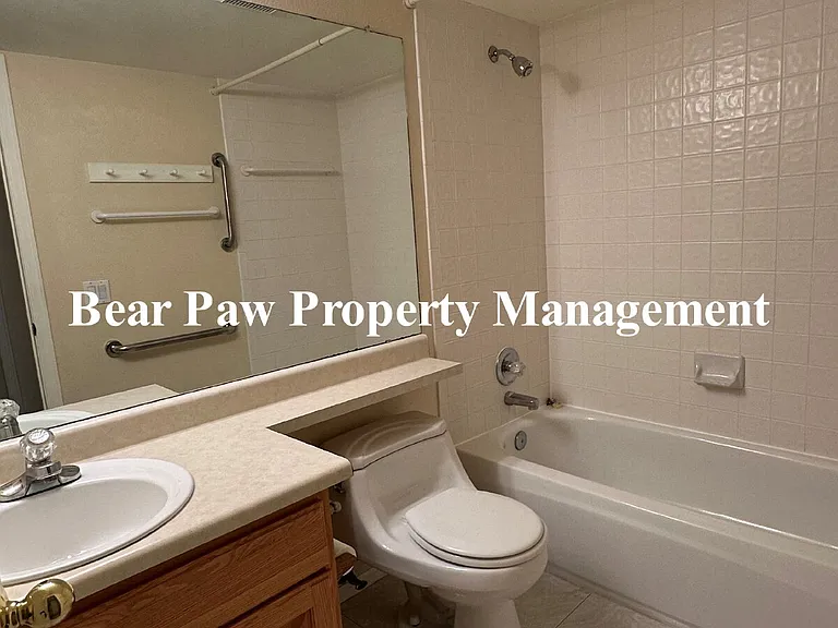 23619 Genesee Village Rd #B — Photo 9