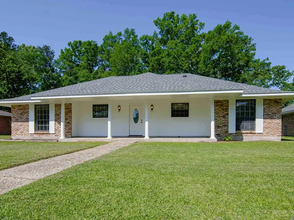 9031 Roundtree Dr, Baton Rouge, LA 70818