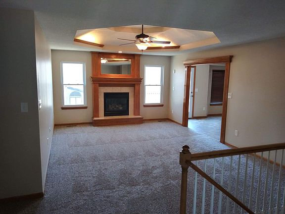 2nd image of 1910 N Ashley Dr