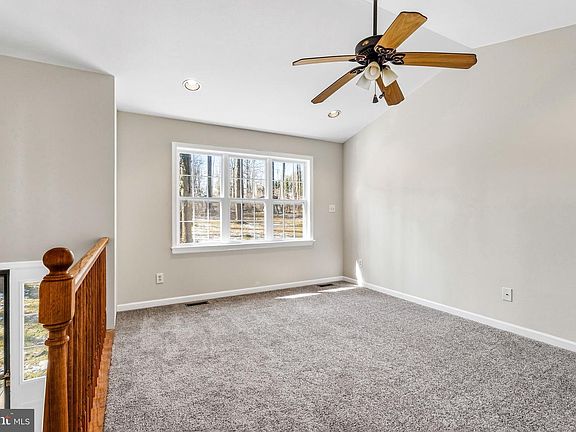 4th image of 497 Ragan Rd