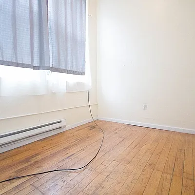 Rented by Nooklyn NYC LLC | media 42