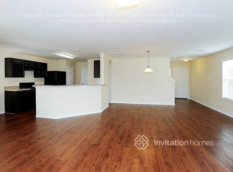 18747 Dennington Dr — Photo 4
