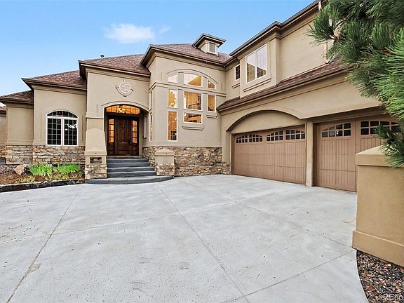 2nd image of 9132 Scenic Pine Drive
