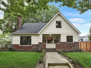 28 SE 50th Ave, Portland, OR