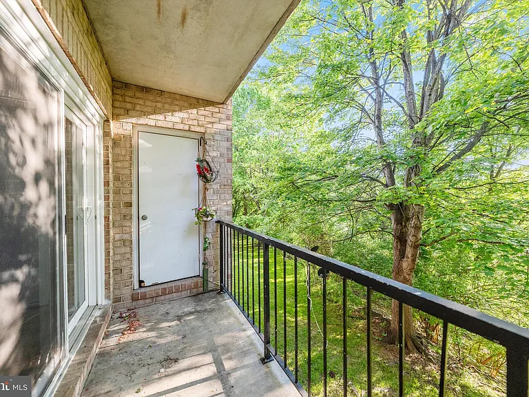 18304 Streamside Dr #203 — Photo 8