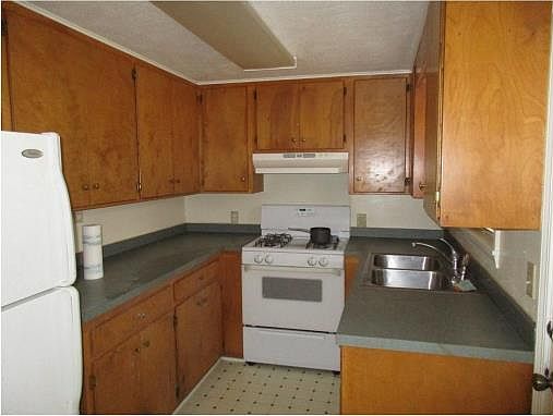 3rd image of 111 Madison 8635 St #8635