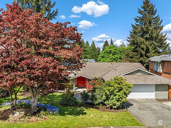 2nd image of 5418 156th Drive NE