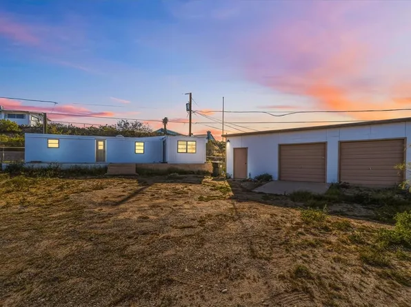 2120 Buccaneer Dr, Bullhead City, AZ 86442